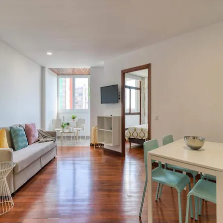 Bright Townhouse - Views - 5 Min Walk To The Апартаменты Лас-Пальмас-де-Гран-Канария
