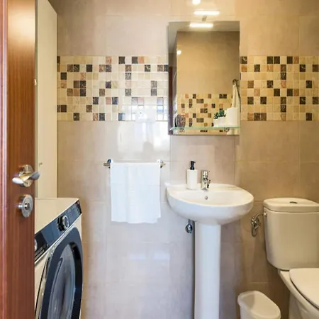 Апартаменты Bright Townhouse - Views - 5 Min Walk To The Лас-Пальмас-де-Гран-Канария